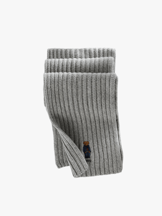 Grey scarf, front view