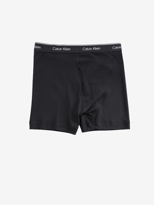 Black shorts, front view