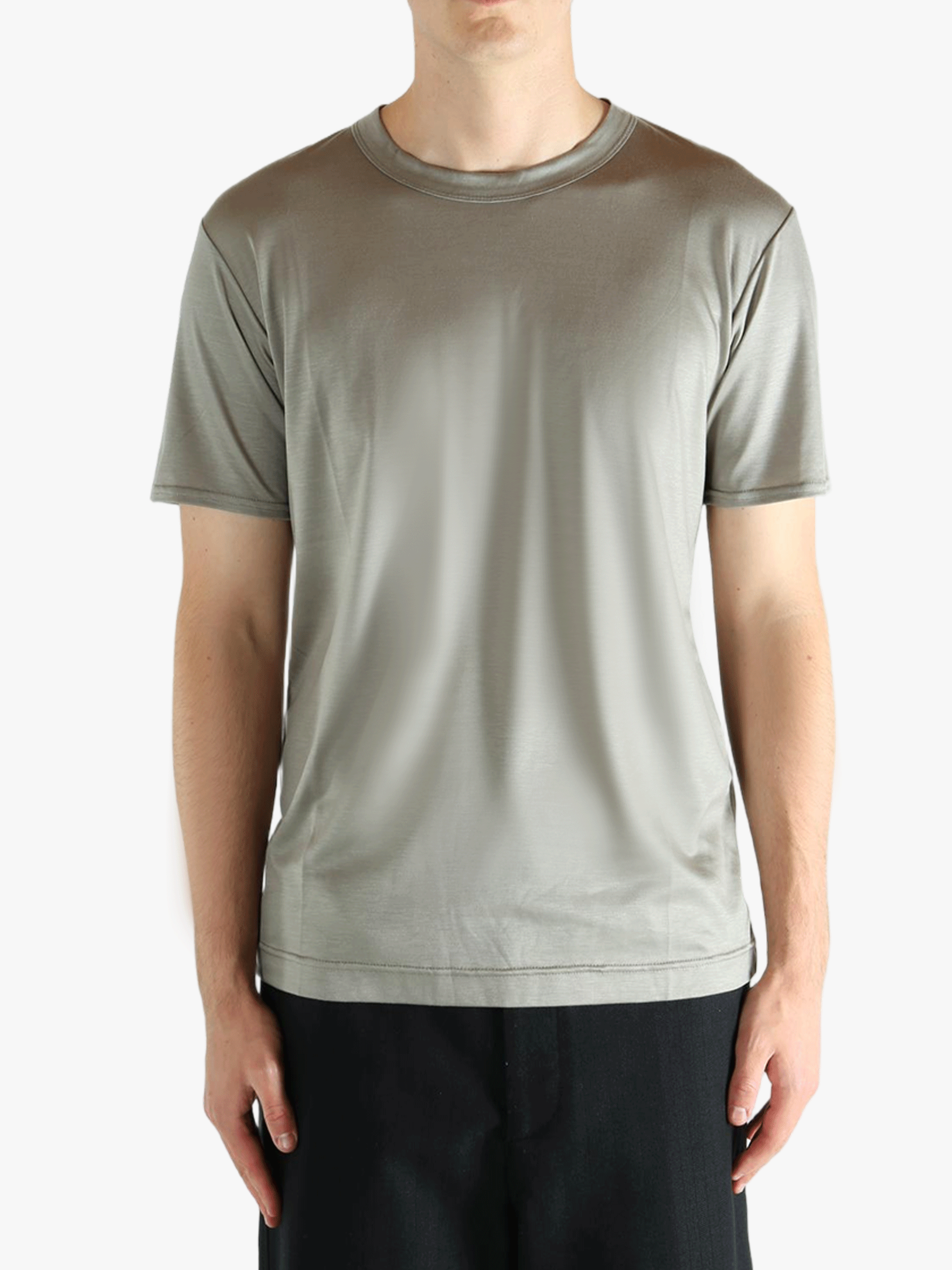 Green t-shirt, front view