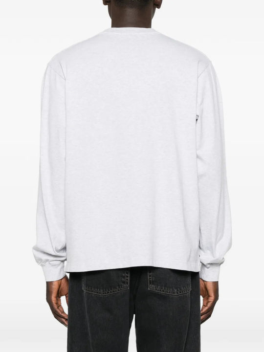 White top, full body view