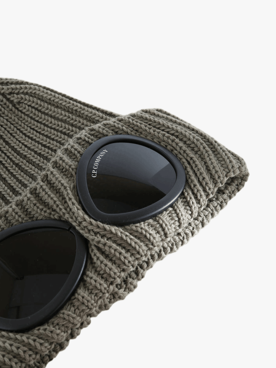 Close up of Grey hat, showing detail