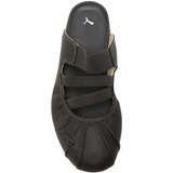 Brown shoes, front view