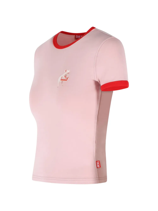 pink t-shirts,side view