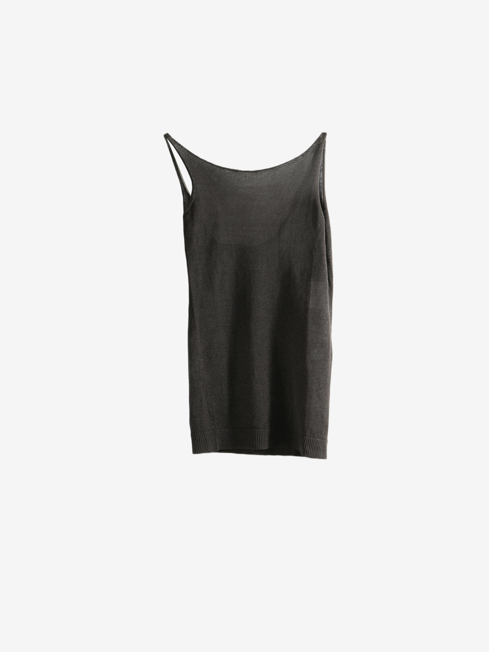Brown dress, front view