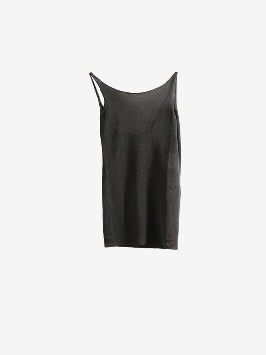 Brown dress, front view