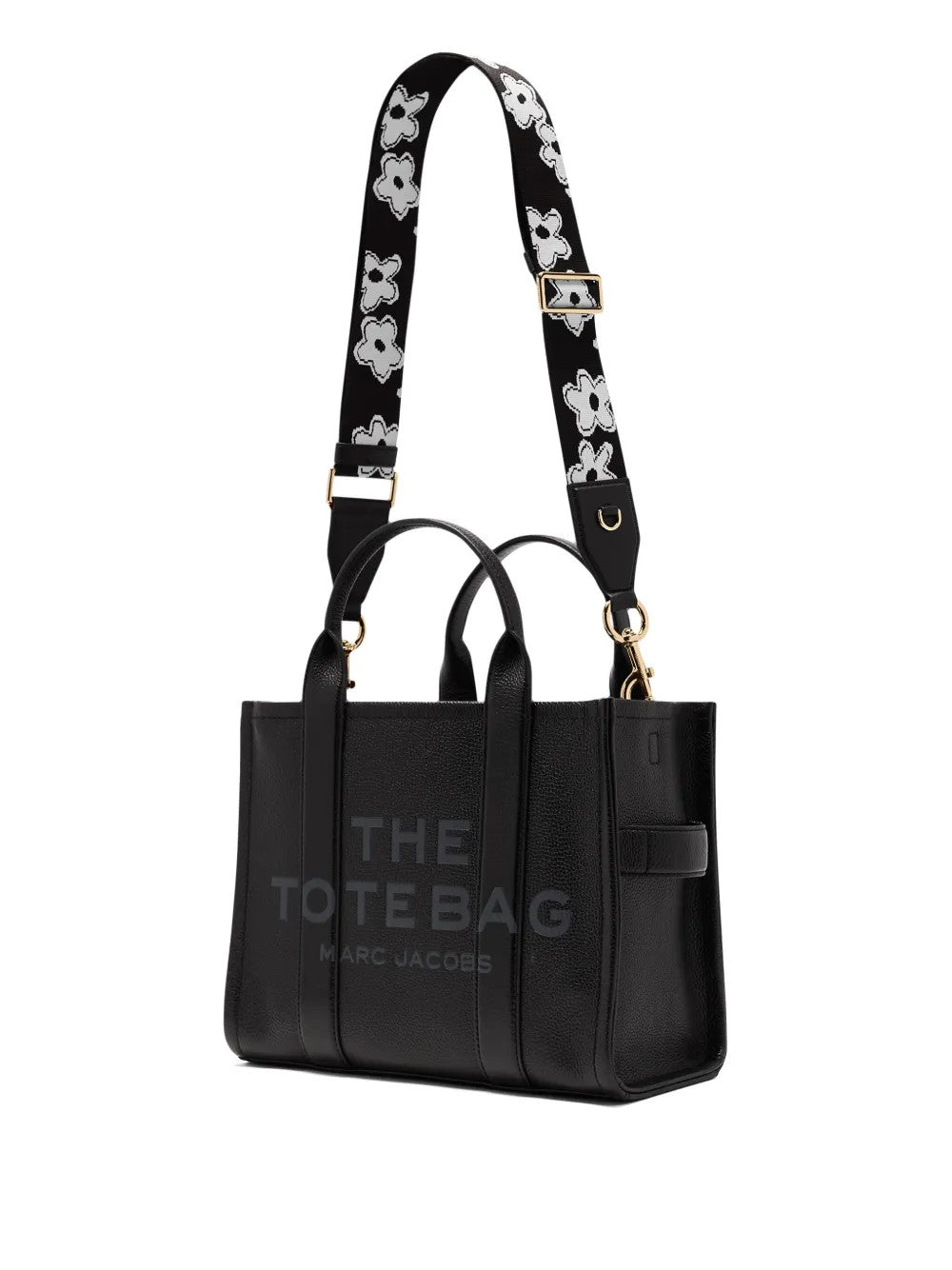 Black accessories, front view