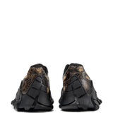 Black shoes, back view