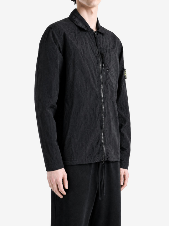 Black shirt, front view