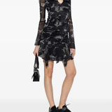 black sneakers,full body view