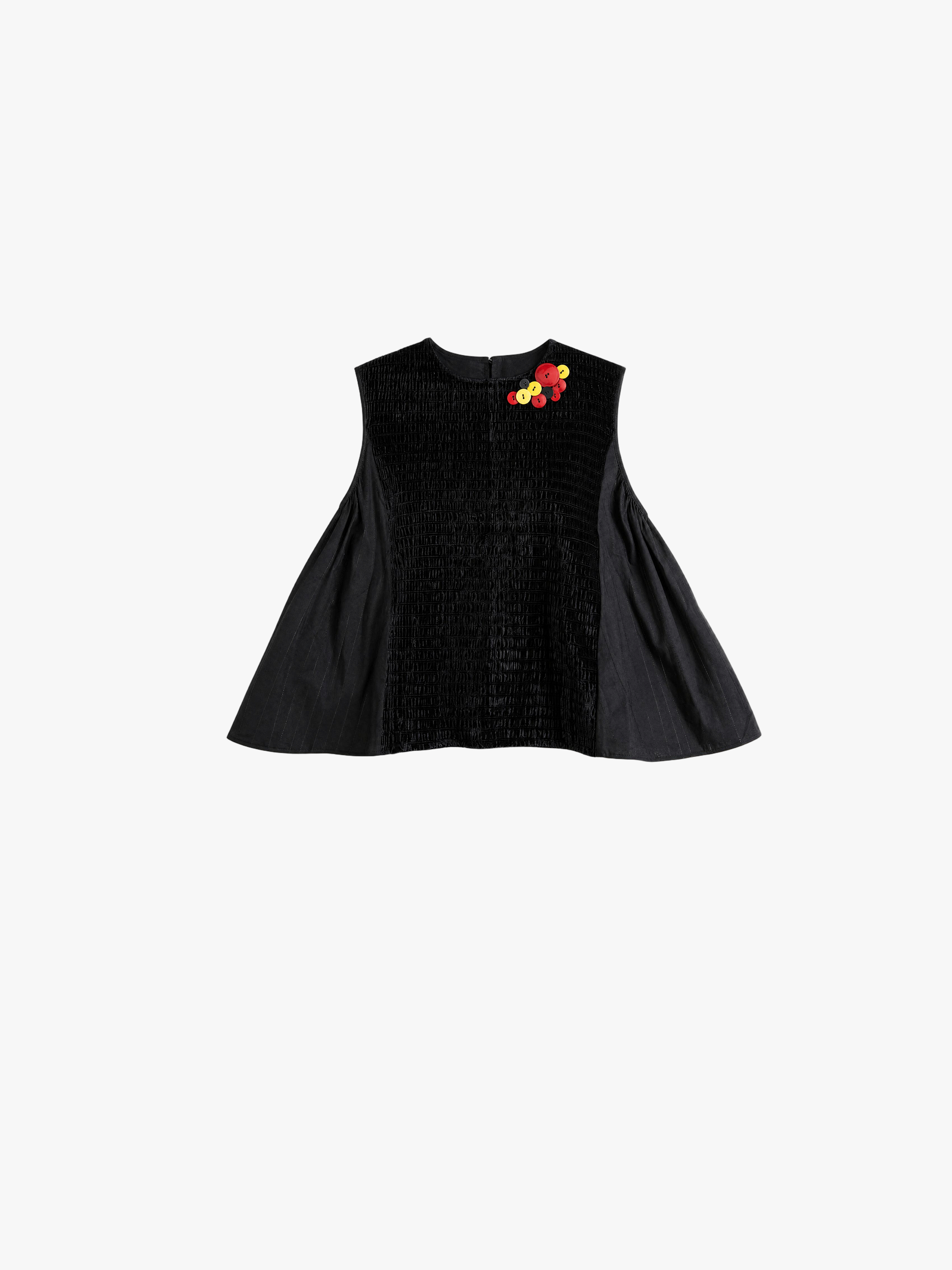 Black top, front view