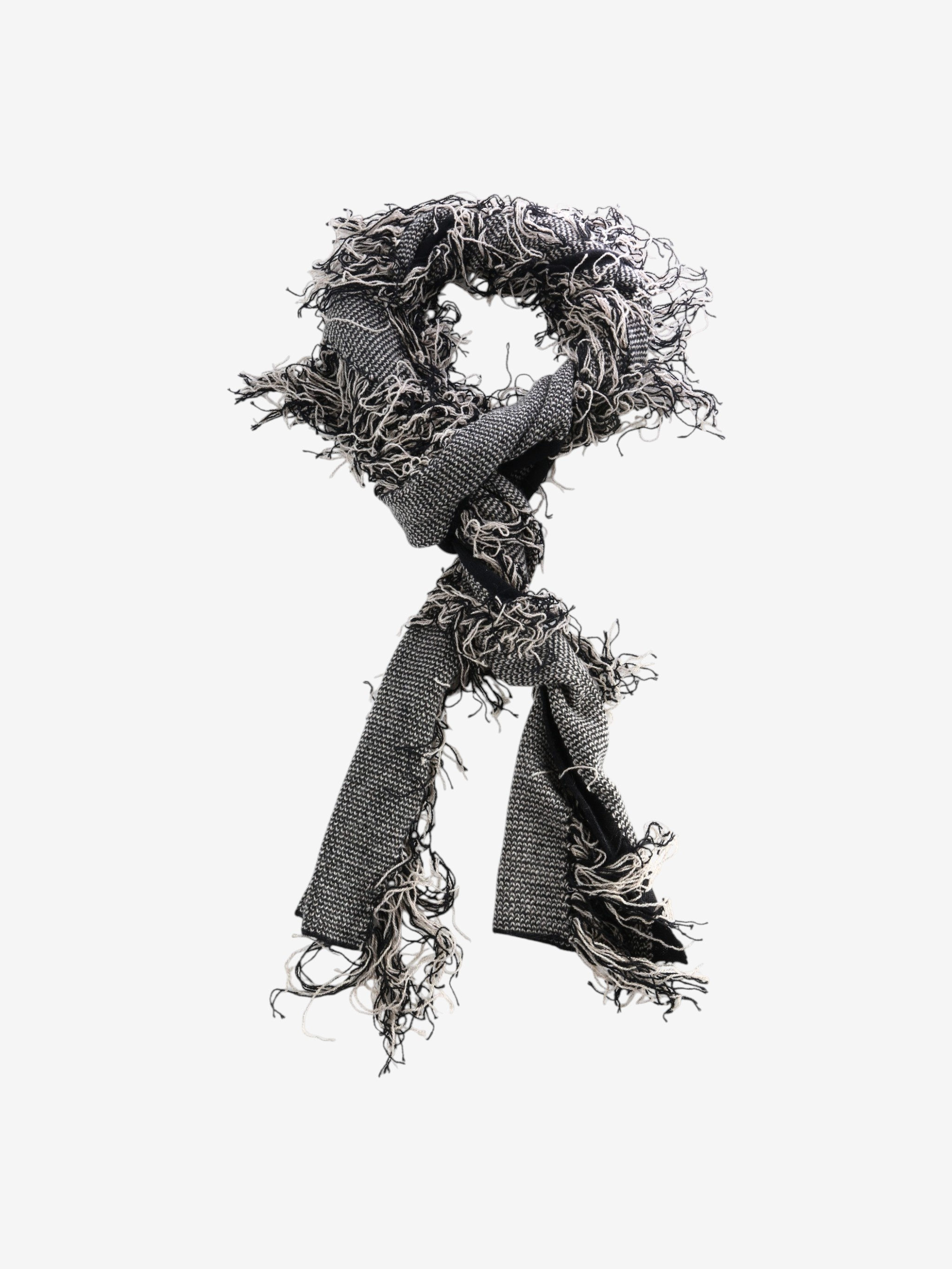 Grey scarf, front view
