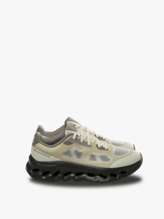 tan sneaker , front view