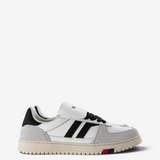 White shoes, front view