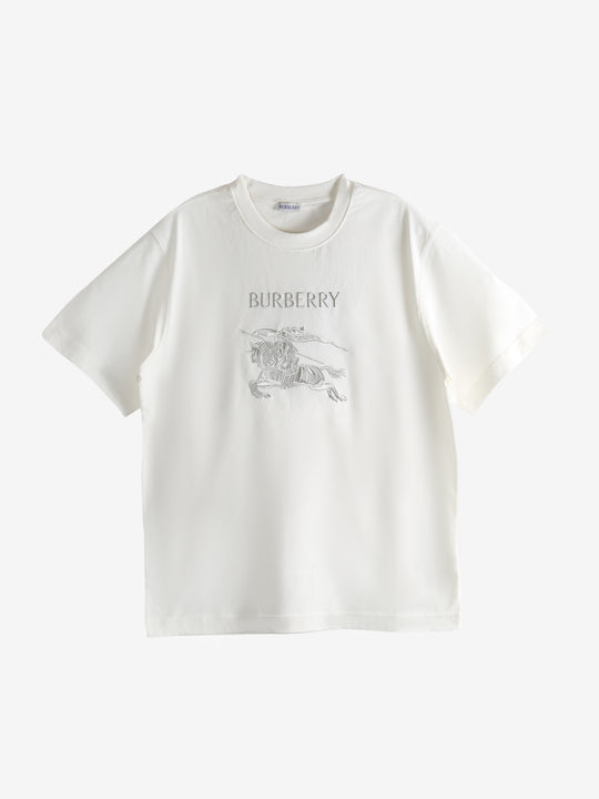 White t-shirt, front view