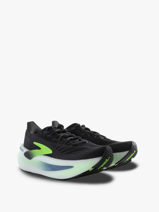 Black shoes, front view
