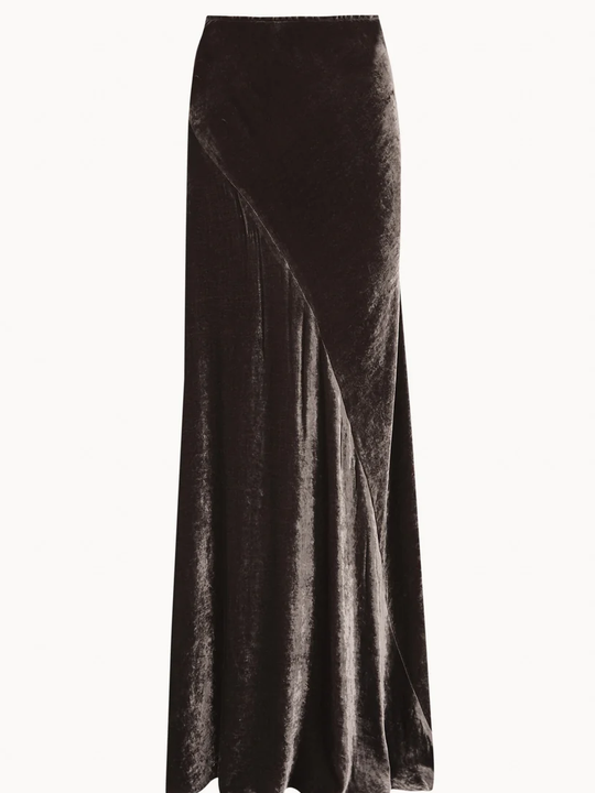 Black skirt, front view