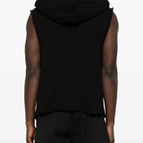 black sweats-hoodies worn by a person, showing the sweats-hoodies fit