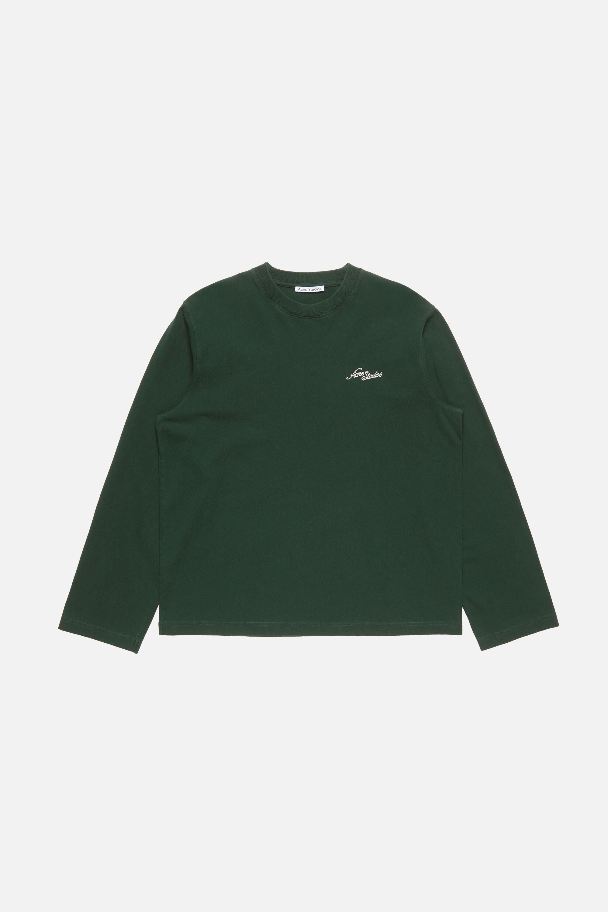Green t-shirt, front view