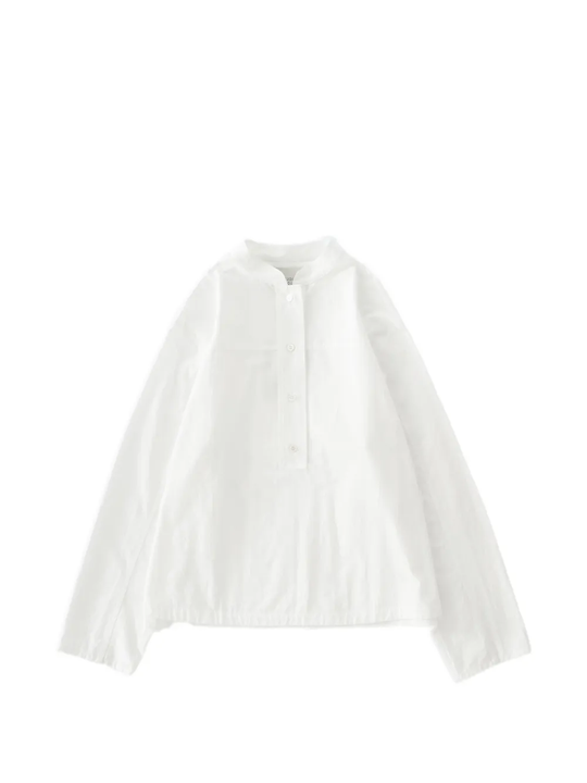 White shirt, front view
