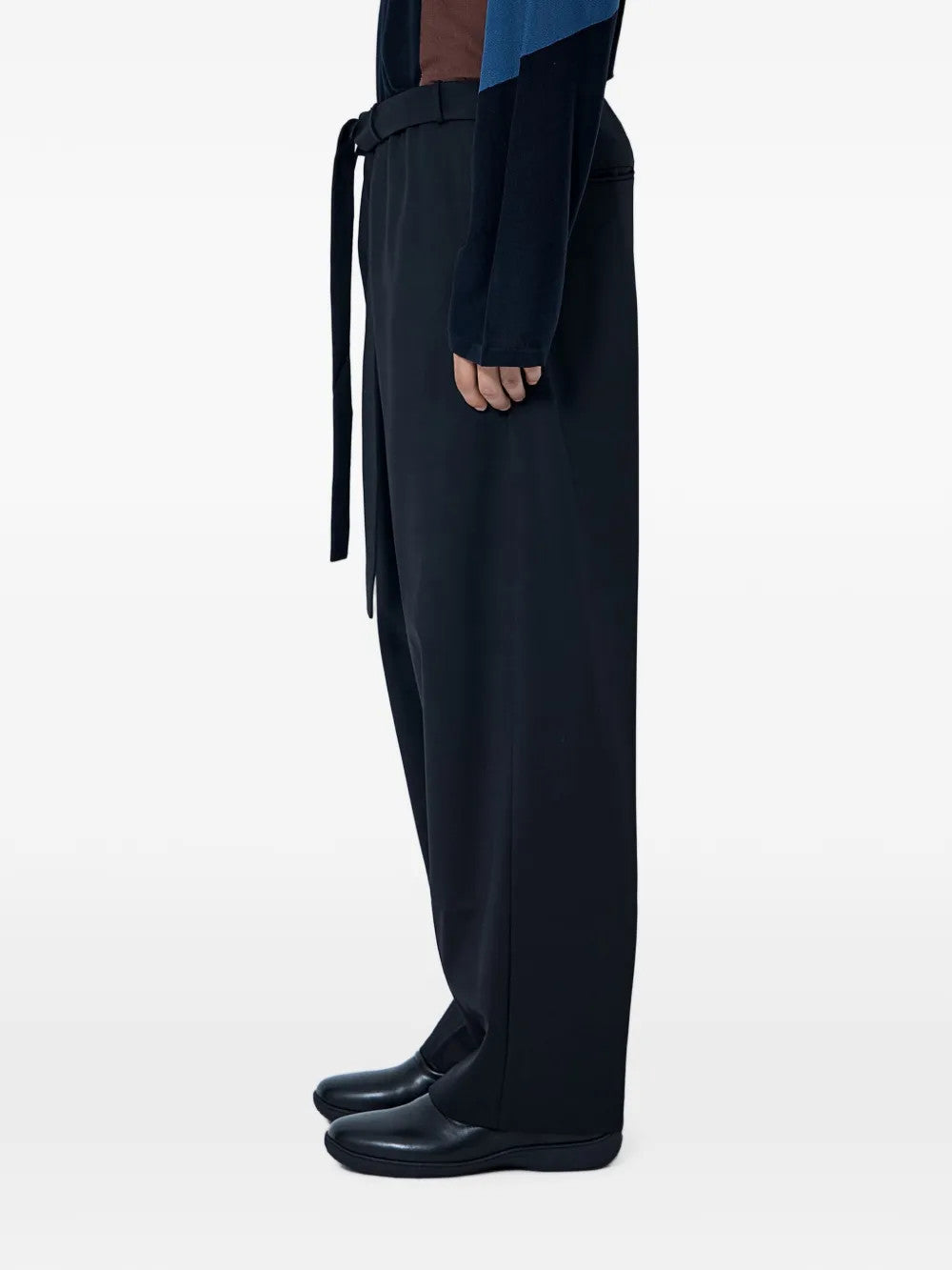 Black pants, full body view