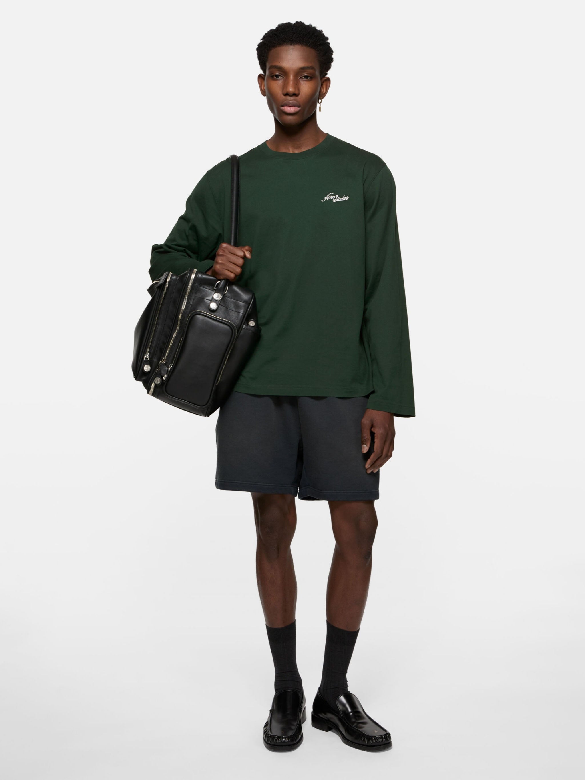 Green t-shirt, full body view