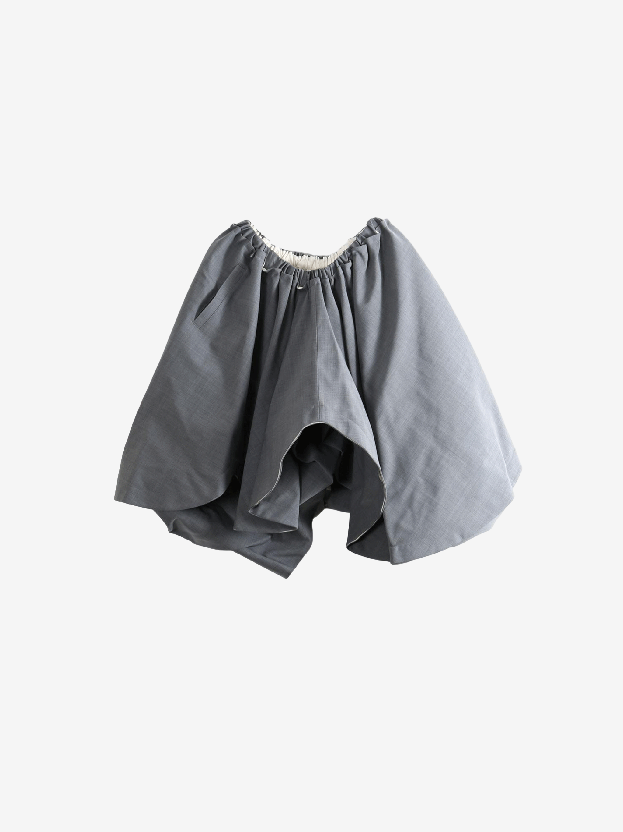 Grey skirt, front view