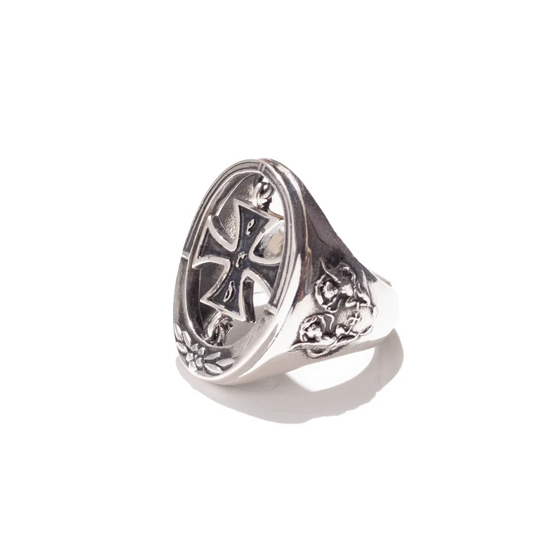 Grey jewelry, front view