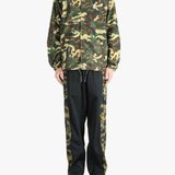 Green jacket,full body view