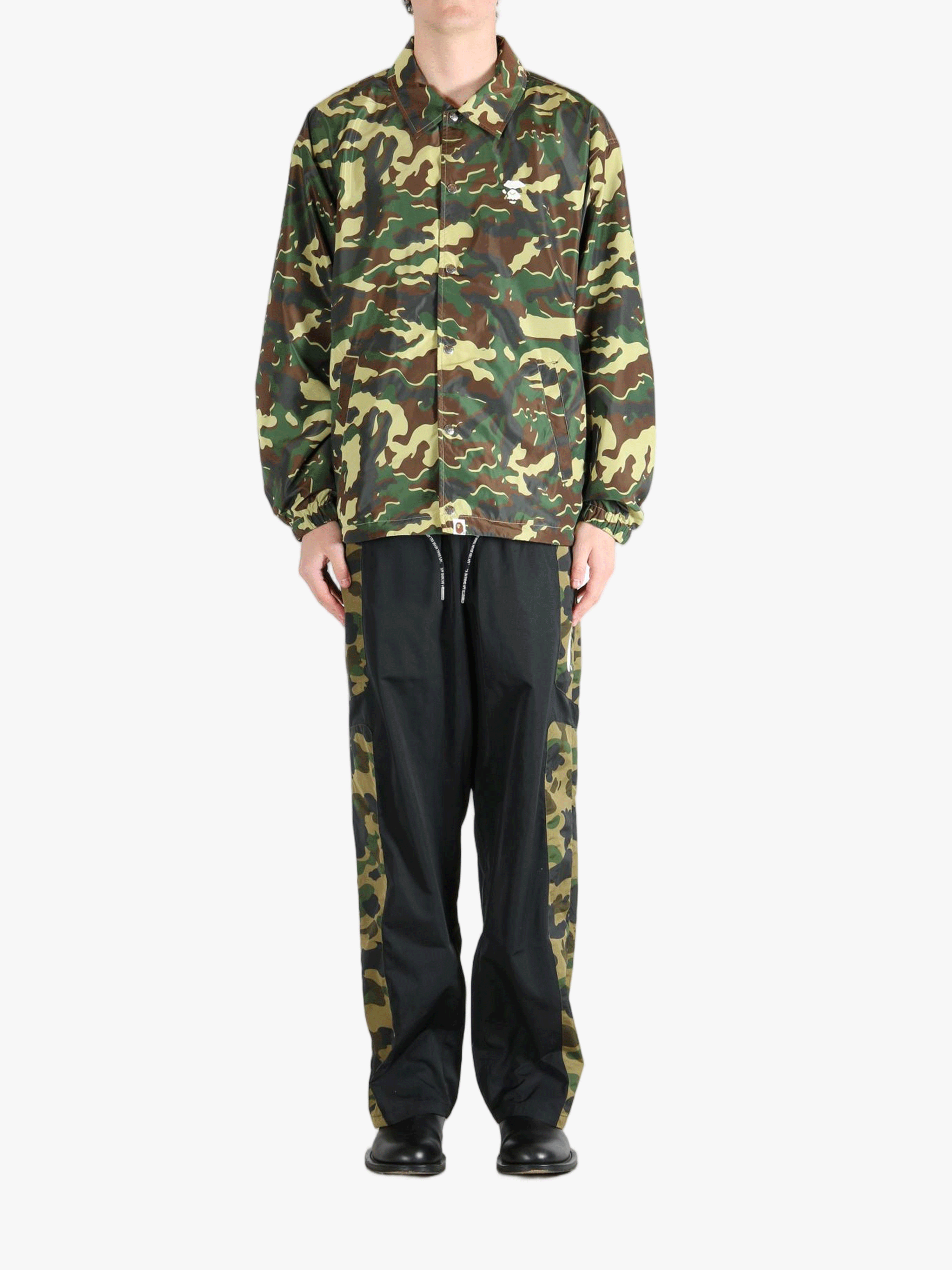 Green jacket,full body view