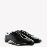 Black shoes, front view