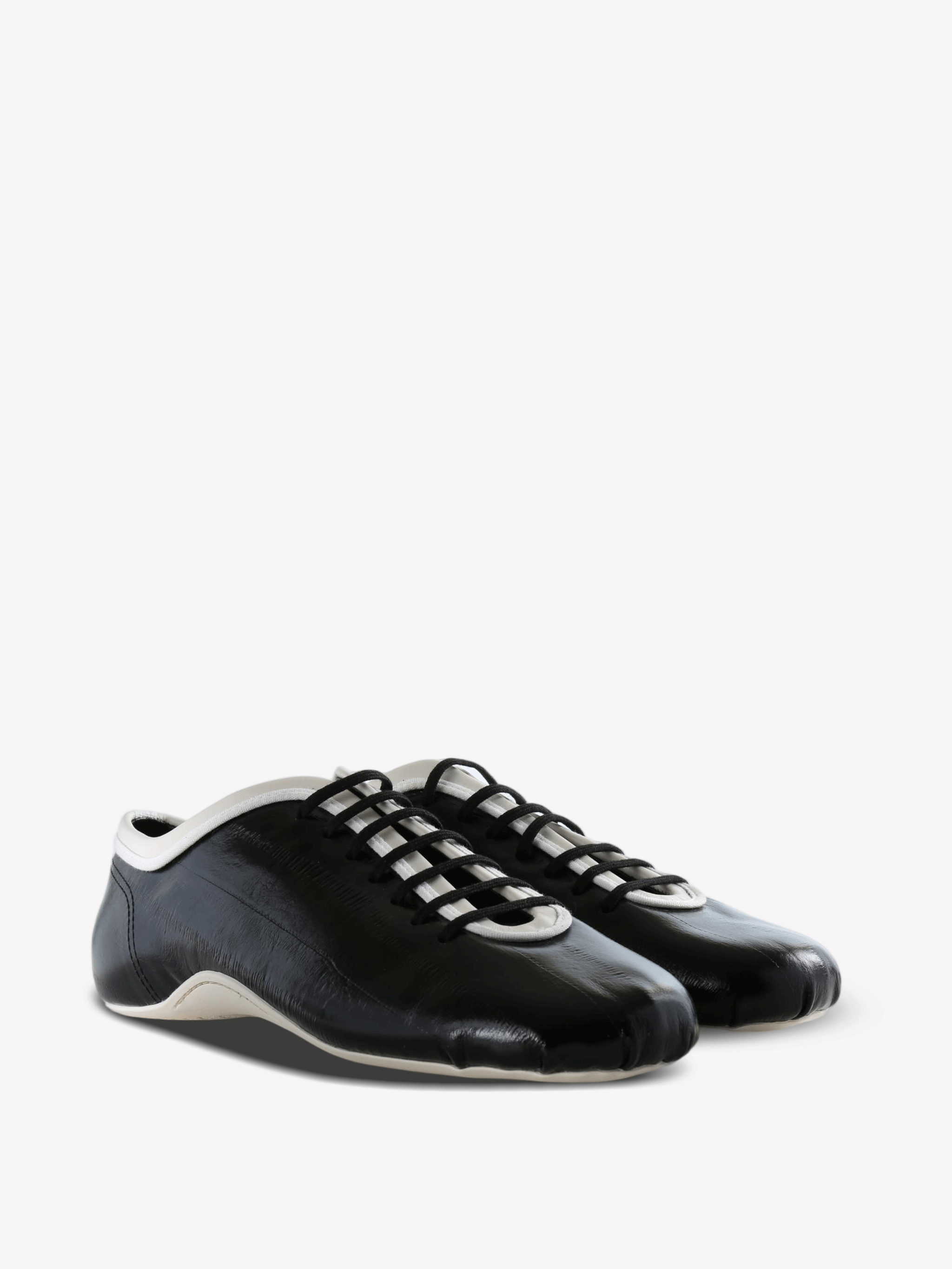 Black shoes, front view