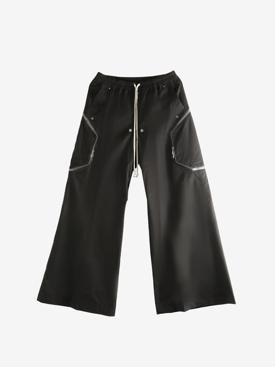 Black pants,front view