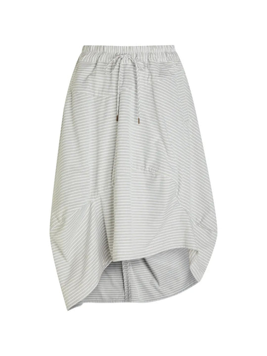 Grey skirt, front view