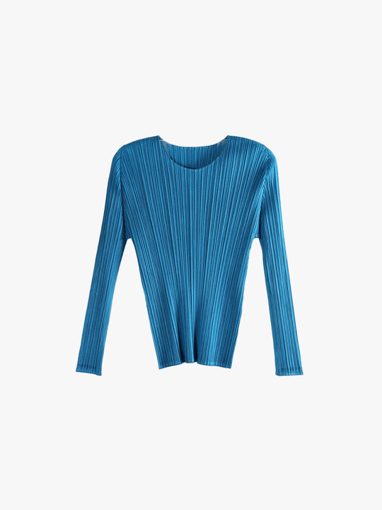 Blue shirt, front view