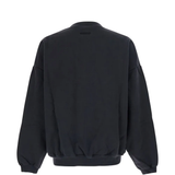 Black shirt, back view