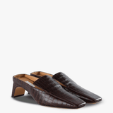 Brown shoes, front view
