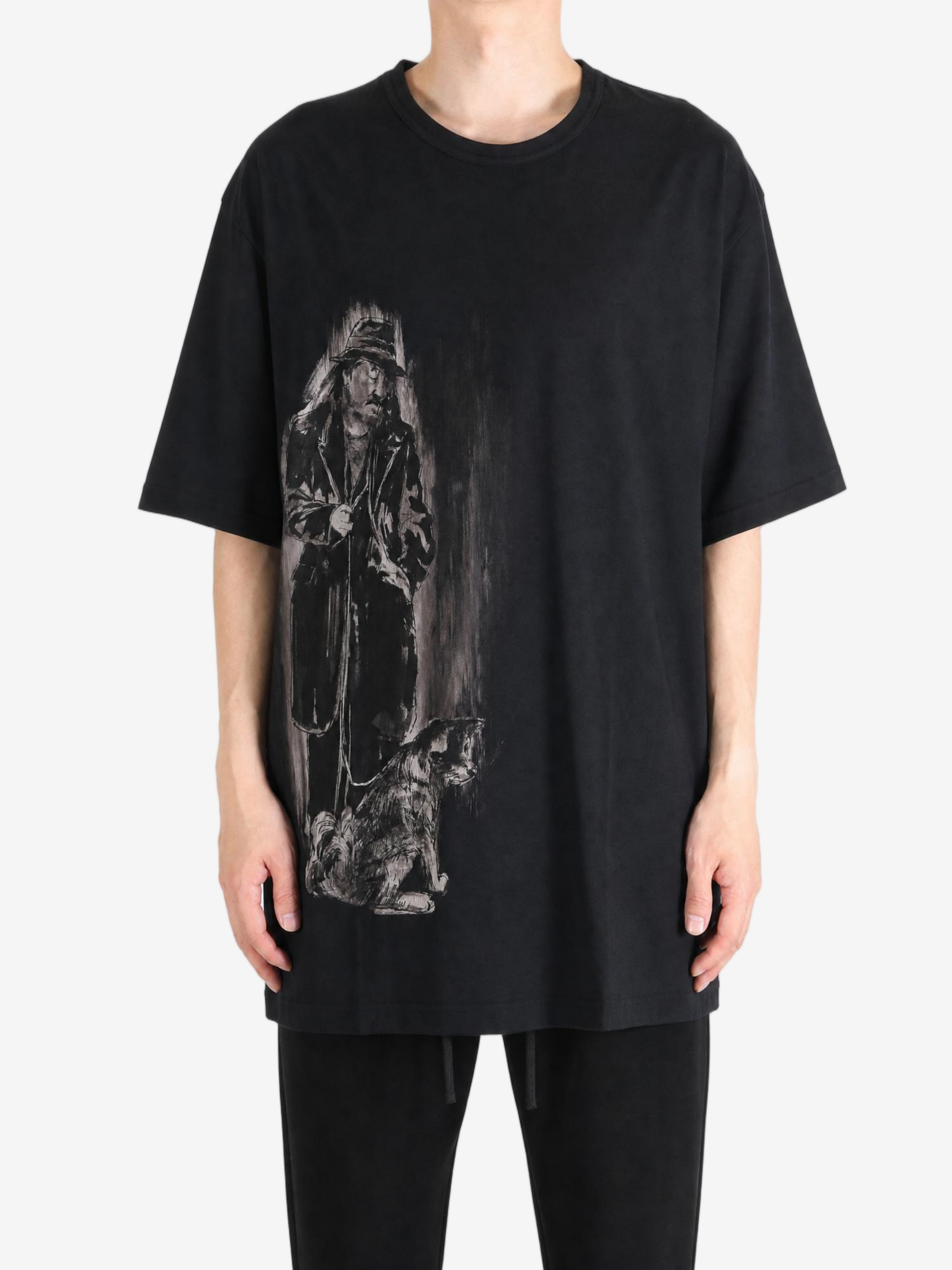 Black t-shirt, full body view