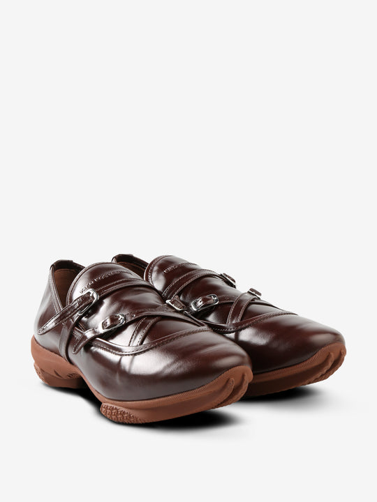 Brown shoes, front view