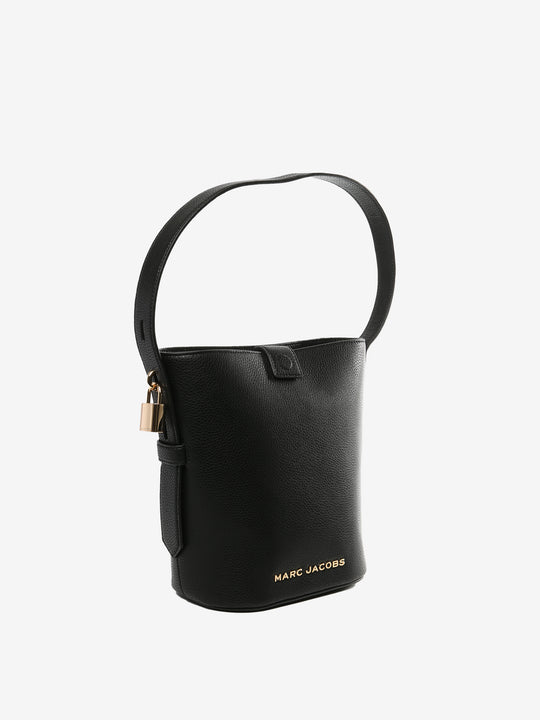 Black bag, side view
