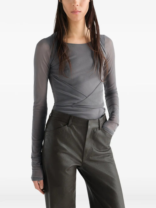 Grey top, full body view