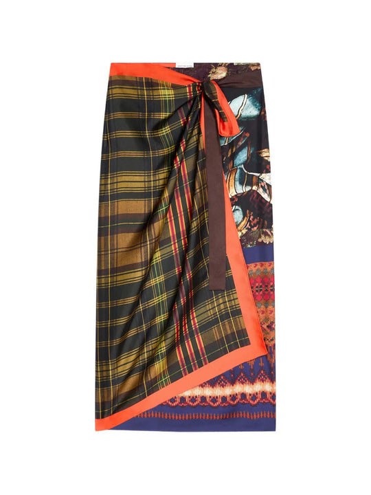 Green skirt, front view