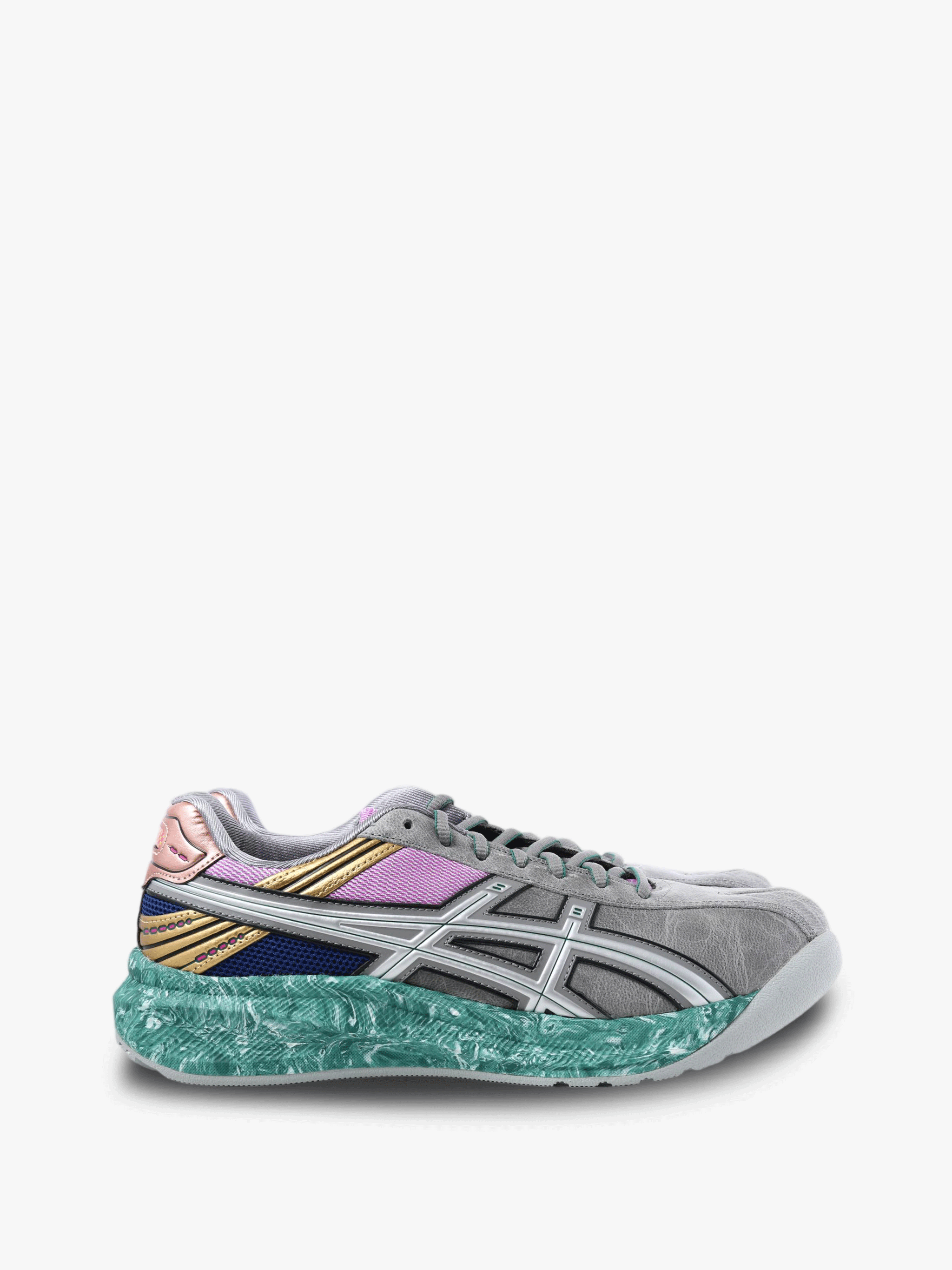 Grey shoes, front view