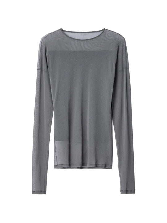 Grey top, front view