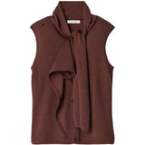 Brown top, front view