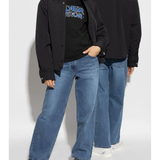 Black hoodie,full body view