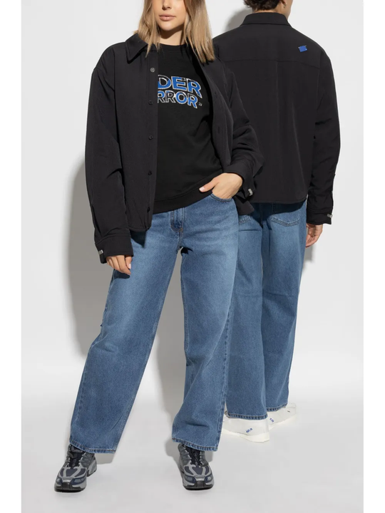 Black hoodie,full body view