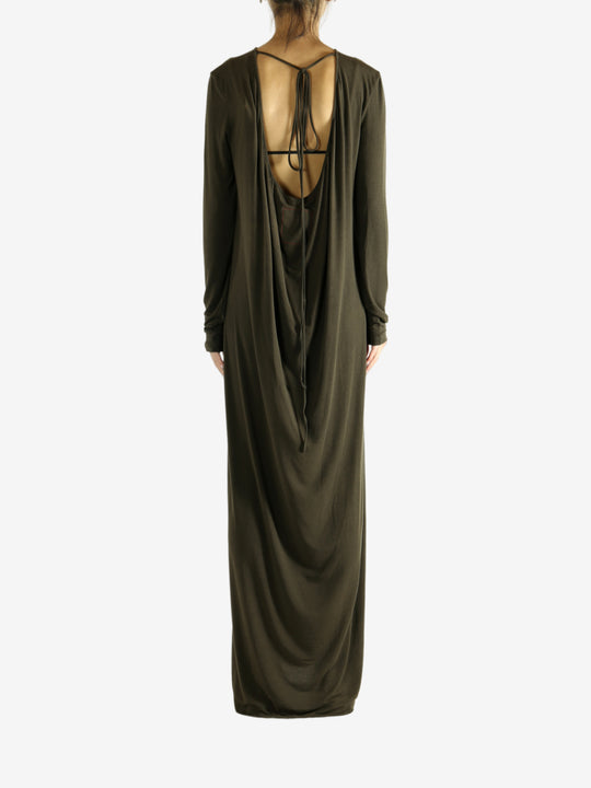 Green dress,full body view