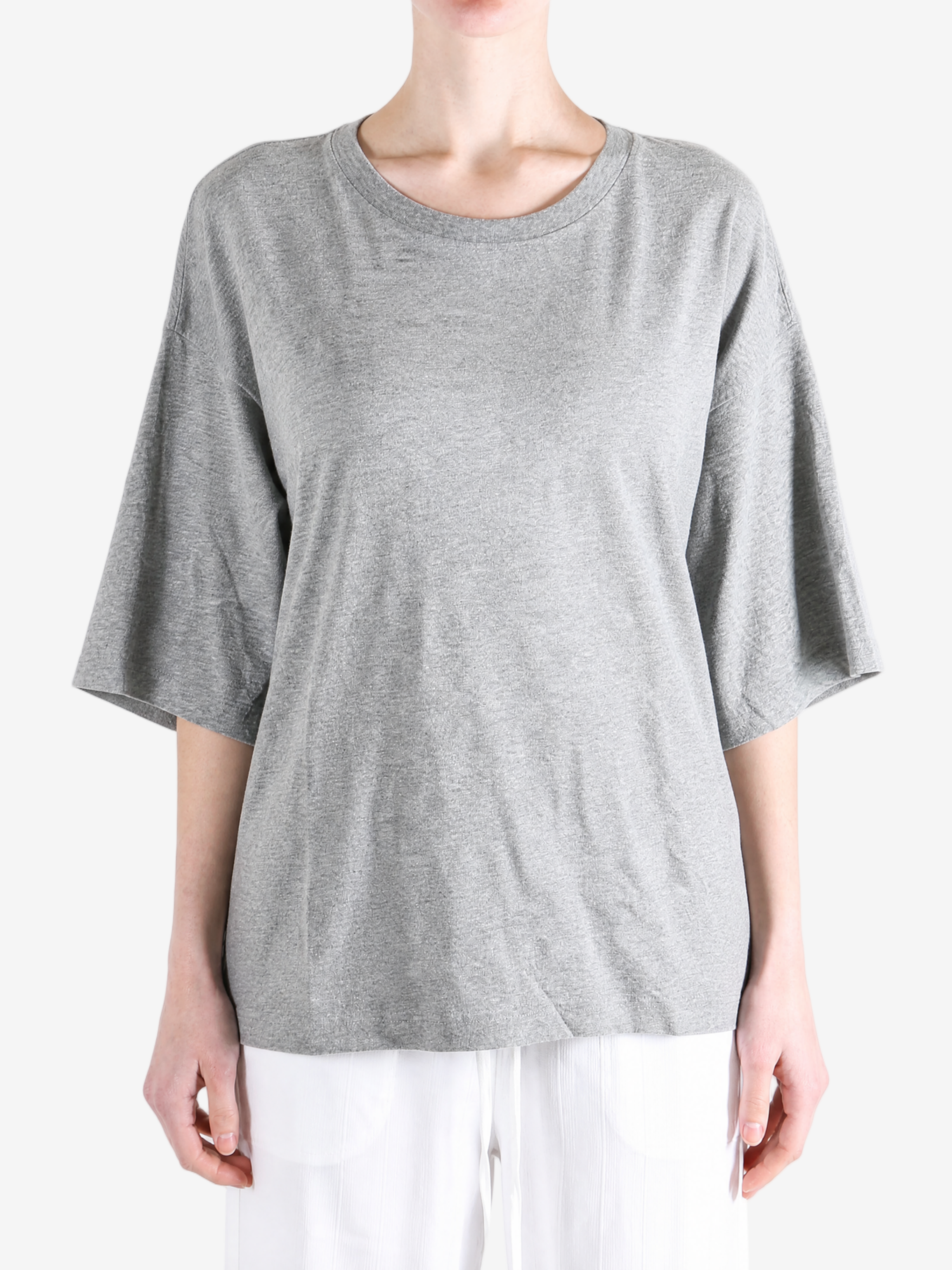 Grey t-shirt, full body view