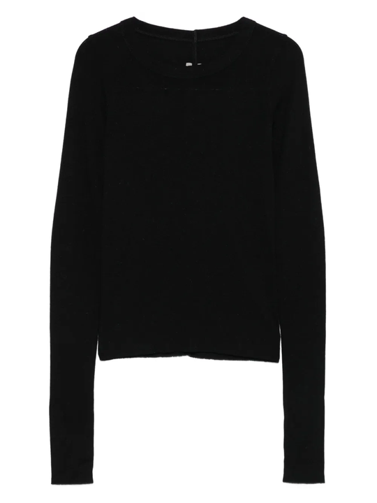 Black shirt, front view