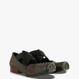 Brown shoes, front view
